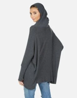 Wilma Bone Diamond 10 Wilma Bone Diamond -Sweater Store 1092 HAC 13923 HEB 01