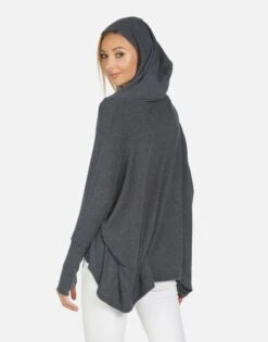 Wilma Watercolor Eye 13 Wilma Watercolor Eye -Sweater Store 1092 HAC 14096 HEB 02