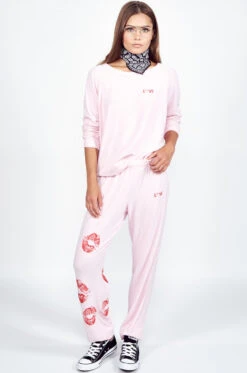 X Exclusive X Love Lip Pullover -Sweater Store 1102 HAC 22221 TPNK main