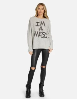 Hollis I'm A Mess -Sweater Store 1190 CSM 1946 HEG 03