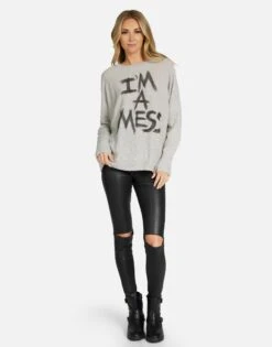 Hollis I'm A Mess -Sweater Store 1190 CSM 1946 HEG 04