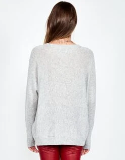 Ladona Pierced Biting Lip Face -Sweater Store 1209 CSM 12289 HEG 04