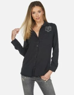 Sloane Nailhead Skull 10 Sloane Nailhead Skull -Sweater Store 1221 LTW 23685 ONYX 03