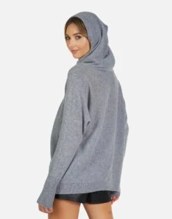 Namiko X Rainbow Crystal Biting Lip -Sweater Store 1339 CSM X14759 CHA 03