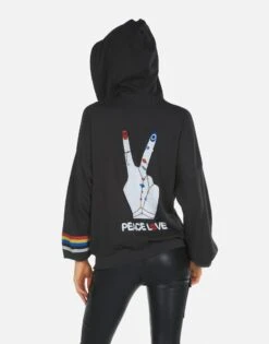 Kaliyah Peace Hand Elements