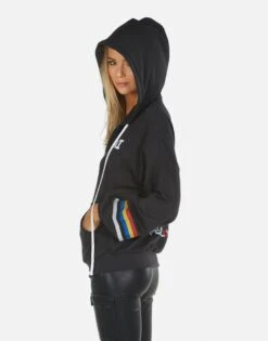 Kaliyah Peace Hand Elements -Sweater Store 1430 MSF 24126 ONX 09