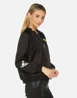 Levelle Poison Cat 25 Levelle Poison Cat -Sweater Store 1455 MSA 24302 BKOG 07