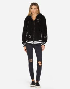 Priscilla Peace Love Moshi -Sweater Store 1480 SFF 1P167 BLK 01