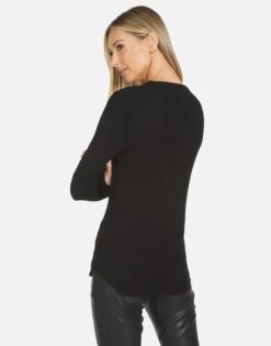 McKinley X Nailhead Skull -Sweater Store 2158 THR X13683 BLK 06