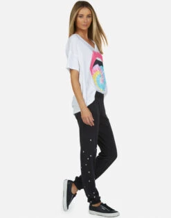 Gia Tie Dye Tongue -Sweater Store 2229 VCT 13583 WHT 06 6a8905b1 0e84 4704 aba2 de0d6876d030