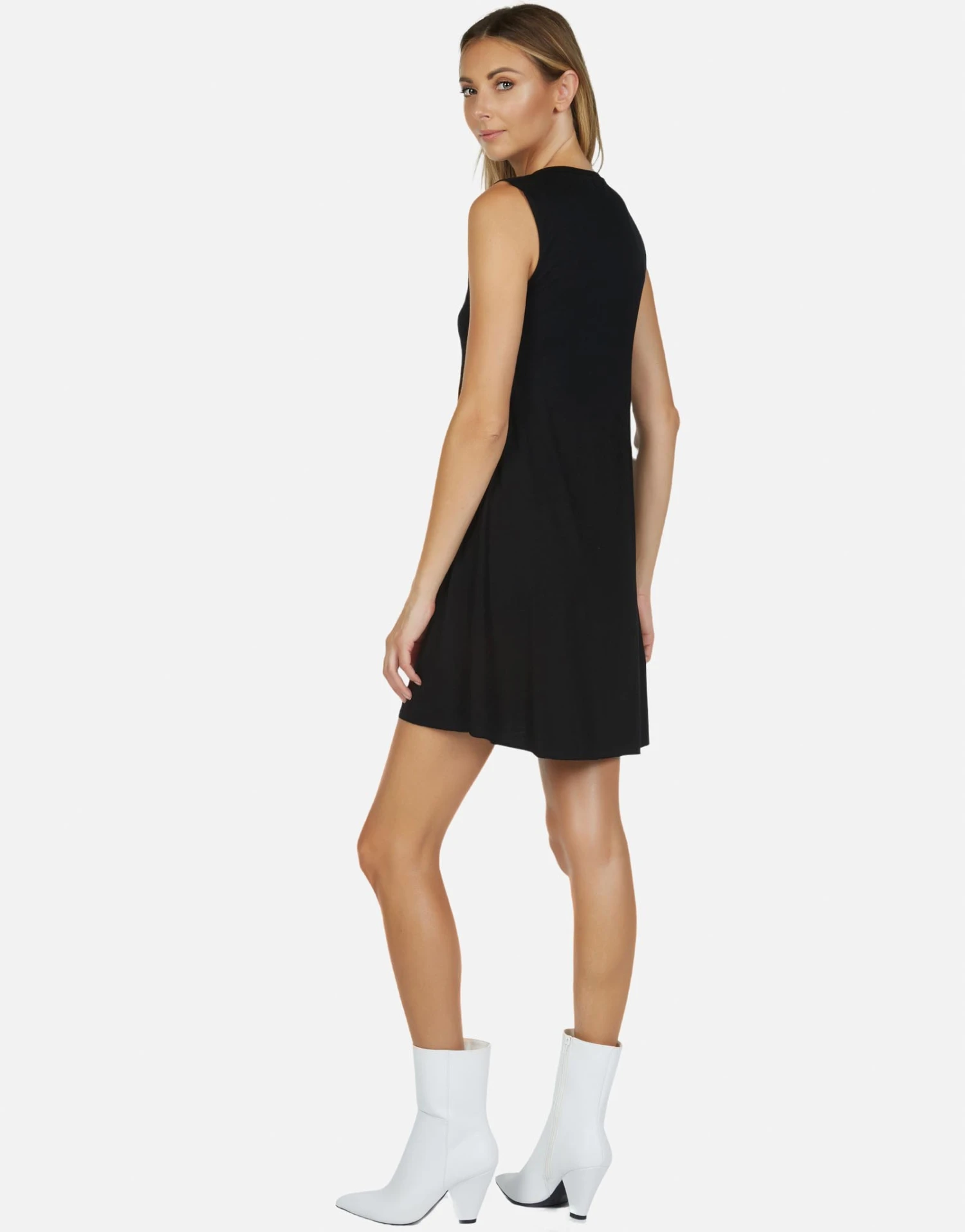 Deanna Skeleton Peace Elements 6 Deanna Skeleton Peace Elements - Image 4