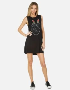 Deanna Crystal Lipstick Peace -Sweater Store 3047 RSN 13929 BLK 02