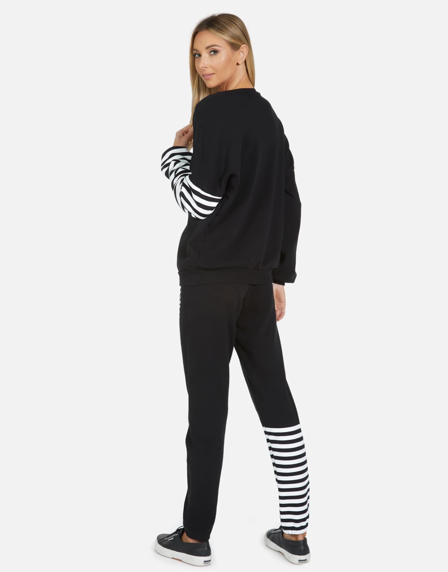 Gia Stripe Skull 4 Gia Stripe Skull - Image 2