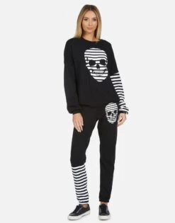 Gia Stripe Skull 10 Gia Stripe Skull -Sweater Store 4009 CSA 13906 BLK 03