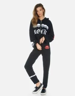 Gia Skull Lip 19 Gia Skull Lip -Sweater Store 4009 CSA 34187 BLK 03