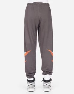 Tanzy Crystal Bowie Space 8 Tanzy Crystal Bowie Space -Sweater Store 4031 FTL 24614 VONX 04