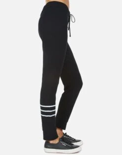 Kizzy Record Eye -Sweater Store 4056 HAC 13934 BLK 04