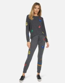 Kizzy Lucky Elements -Sweater Store 4056 HAC 34016 HEB 06