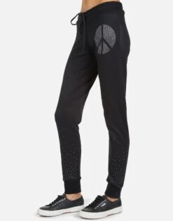 Jess Crystal Peace 9 Jess Crystal Peace -Sweater Store 4074 MSF 13738 BLK 02