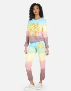 Brynn Text Happy Face 17 Brynn Text Happy Face -Sweater Store 4092 FTL 14147 RNOM 04