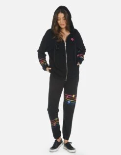 Brynn Elements Rainbow 21 Brynn Elements Rainbow -Sweater Store 4092 FTL 34211 BLK 10