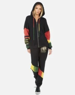 Ophelia Rasta Lion 22 Ophelia Rasta Lion -Sweater Store 4116 CSA 13948 BRST 08