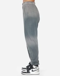 Chantria Elton John Piano 10 Chantria Elton John Piano -Sweater Store 4155 FTL 14829 FDGPHT 05