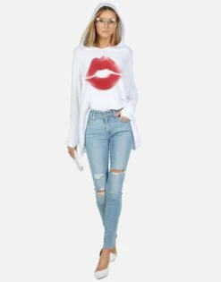 Wilma X Spray Kiss -Sweater Store lauren moshi X spray kiss pullover hoodie 1092 HAC X13503F WHT 02