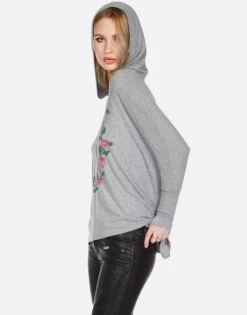 Wilma Garden Of Love 17 Wilma Garden Of Love -Sweater Store lauren moshi garden of love oversized pullover hoodie 1092 HAC 13245 HEG 01