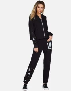 Brynn LA Peace Finger -Sweater Store lauren moshi la peace finger sweatpants 4092 FTL 13157 BLK 12