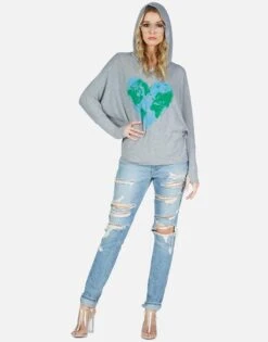 Wilma World Love -Sweater Store lauren moshi world love pullover hoodie 1092 HAC 13106 HEG 15