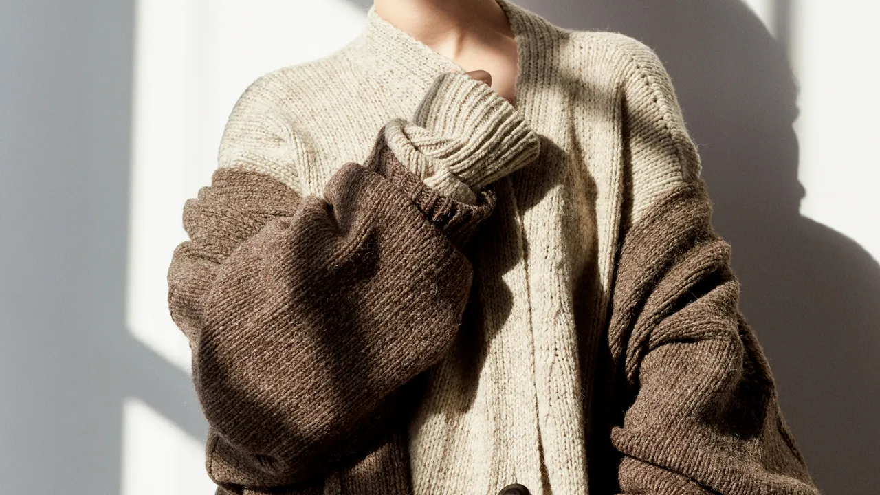 Sweater Store -Sweater Store Lange SweaterInstagram